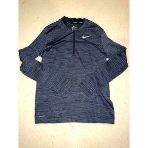 Nike Dri- Fit Pullover Medium
